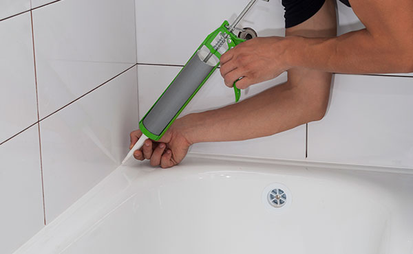 How to Easily Remove & Replace Caulk