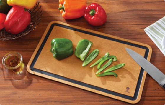 Cutting peppers